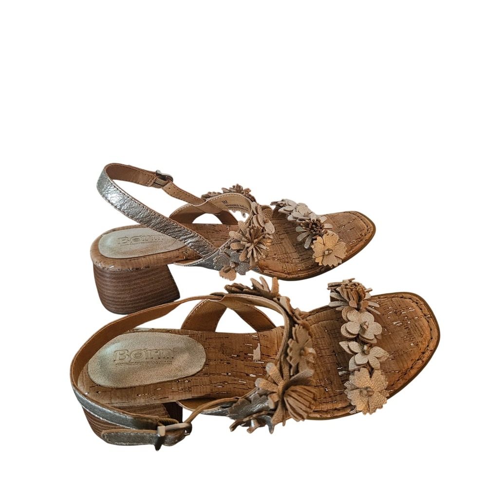 Born Kheli Floral Block Heel Sandals Metallic Gold Silver Leather Womens 9M - Picture 4 of 7